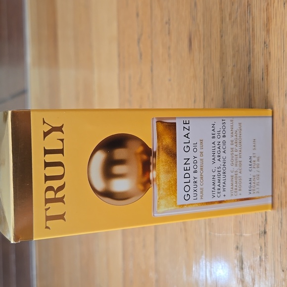 TRULY Golden Glaze Luxury Body Oil 3.1 oz / 99ml Vitamin C Argon Oil VEGAN - Picture 2 of 6